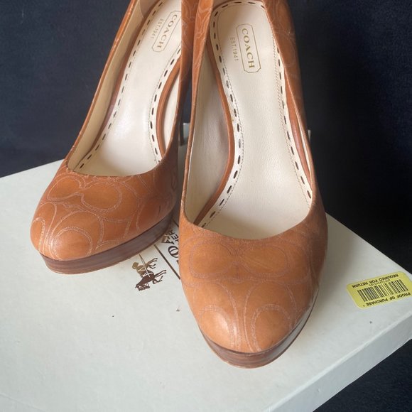 size 7.5 heels Coach C logo A3074 Basil veg leather whiskey platform high cognac - Picture 4 of 10